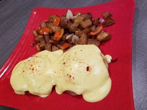 Eggs benedict